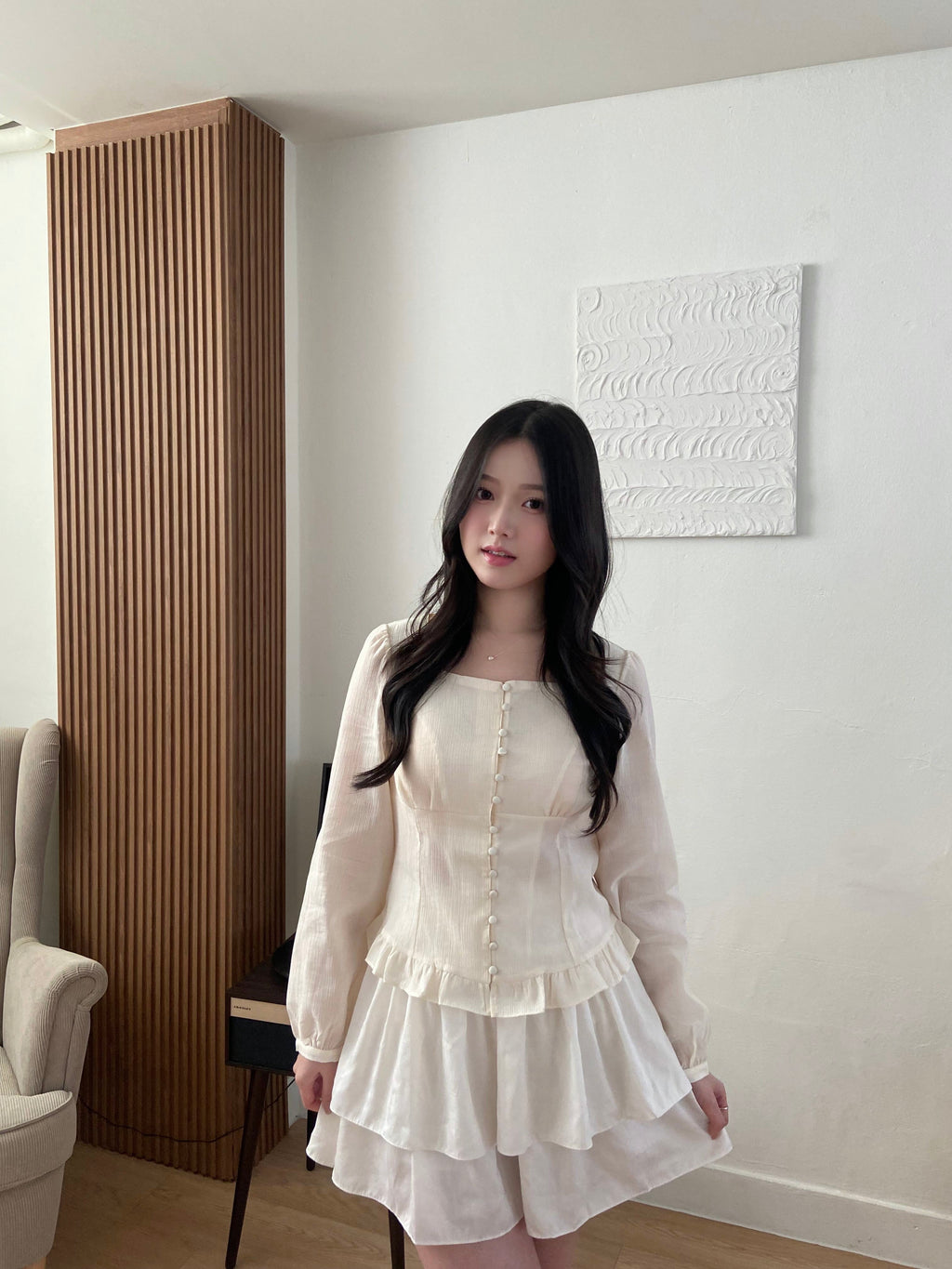 (氣質up!)輕柔雪紡排鈕blouse	Petal Button Chiffon Blouse