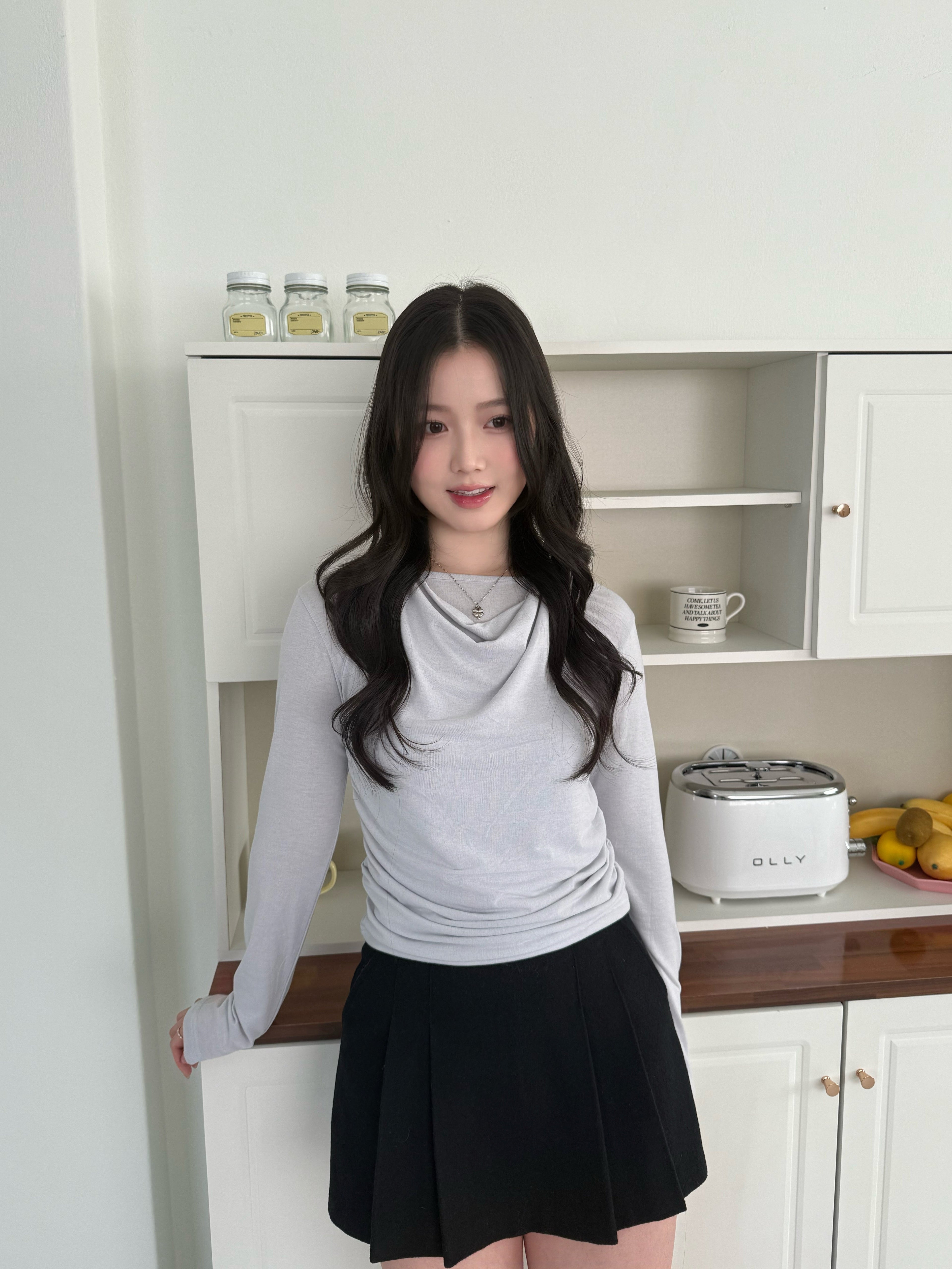 垂褶掛頸上衣 Muse Drape Halter Top