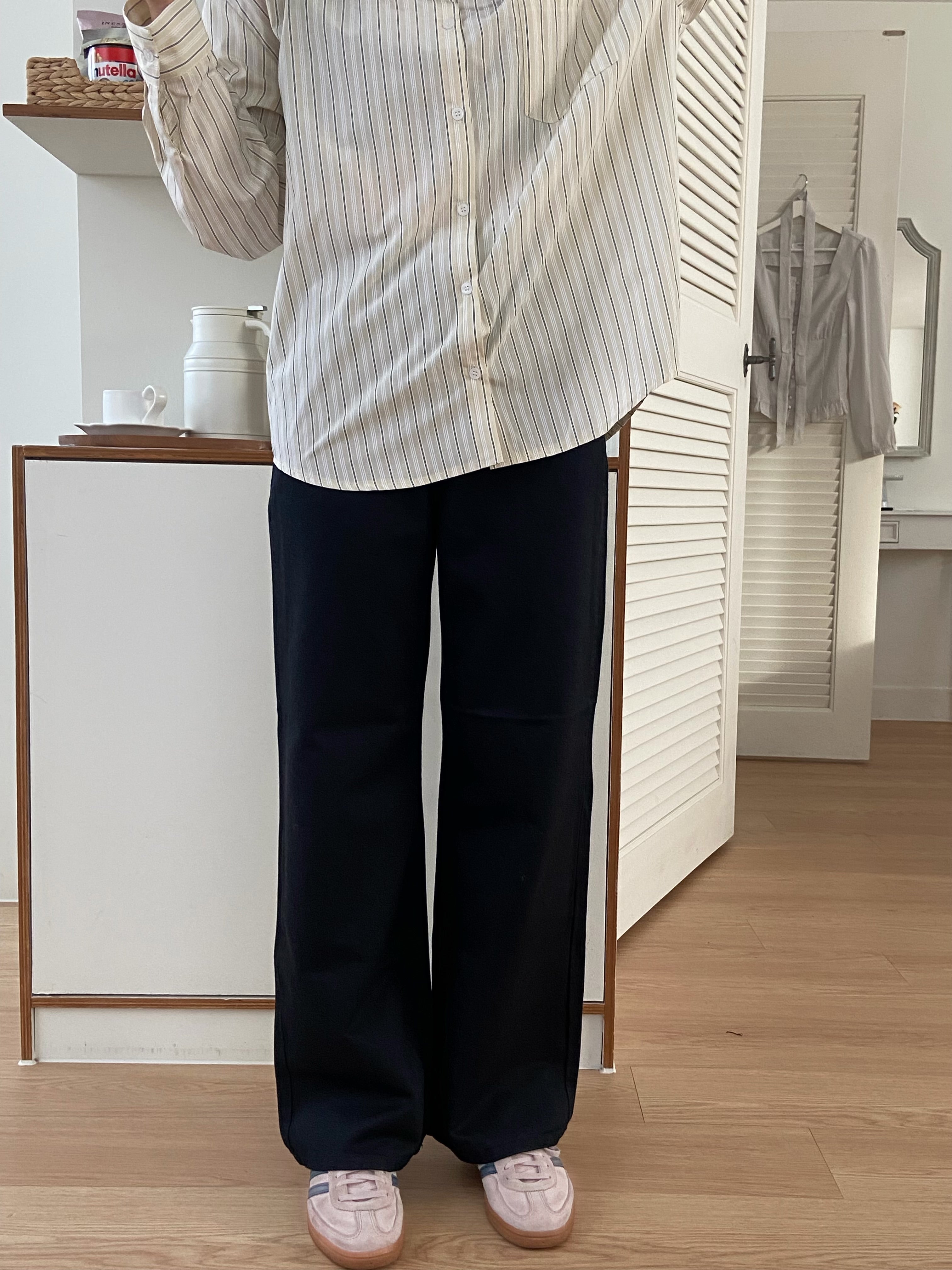 (版型good!!)兩色柔軟直腳牛仔褲 Soft Fit Straight Denim Jeans