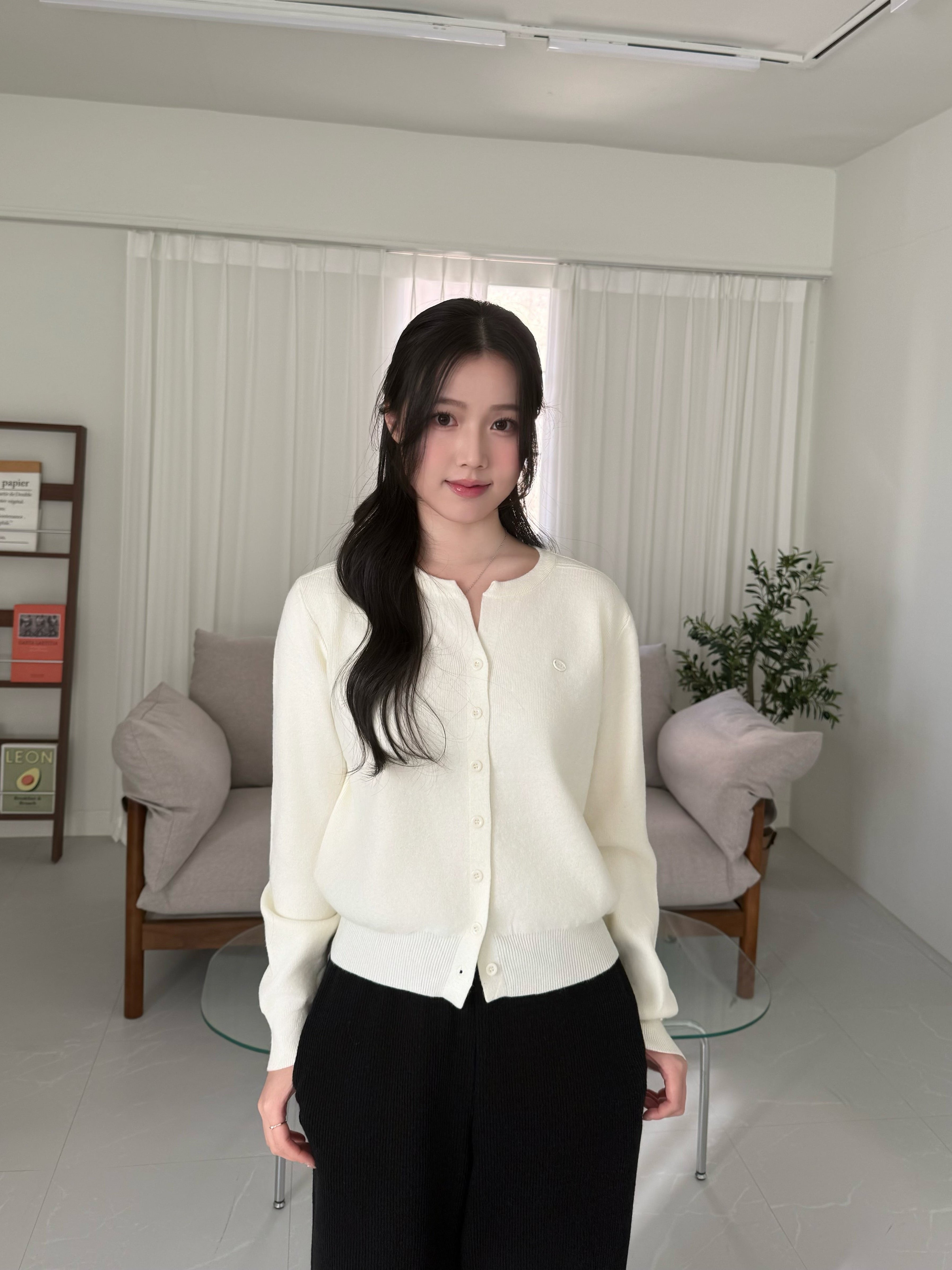 小 Logo 圓領針織上衣 Signet Daily Knit Cardigan