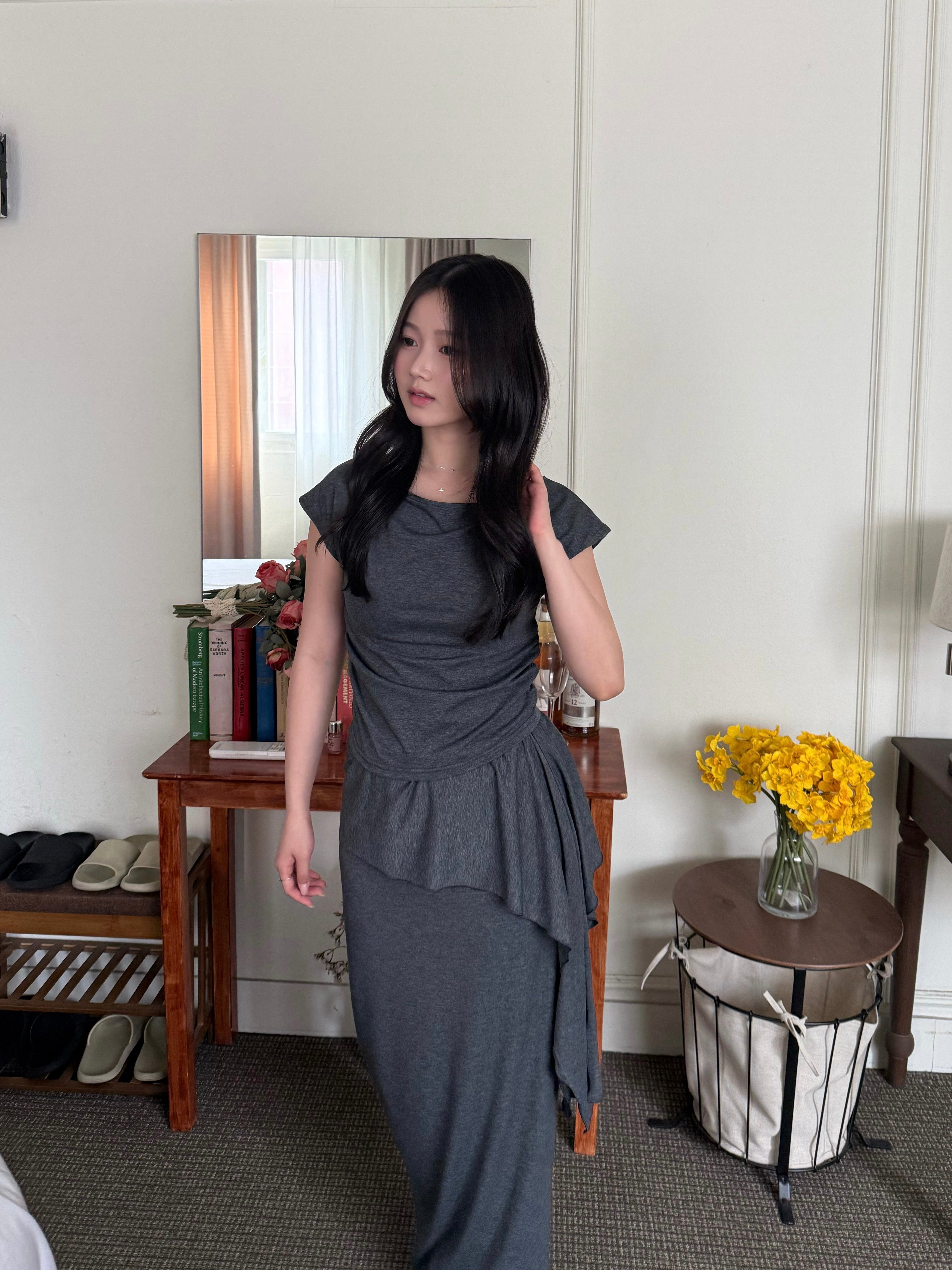 不規則抓皺垂墜短袖+長裙set	| Asymmetric Ruched Drape Set