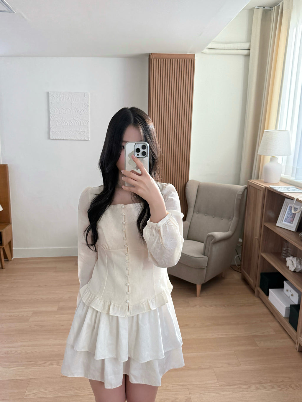 (氣質up!)輕柔雪紡排鈕blouse	Petal Button Chiffon Blouse