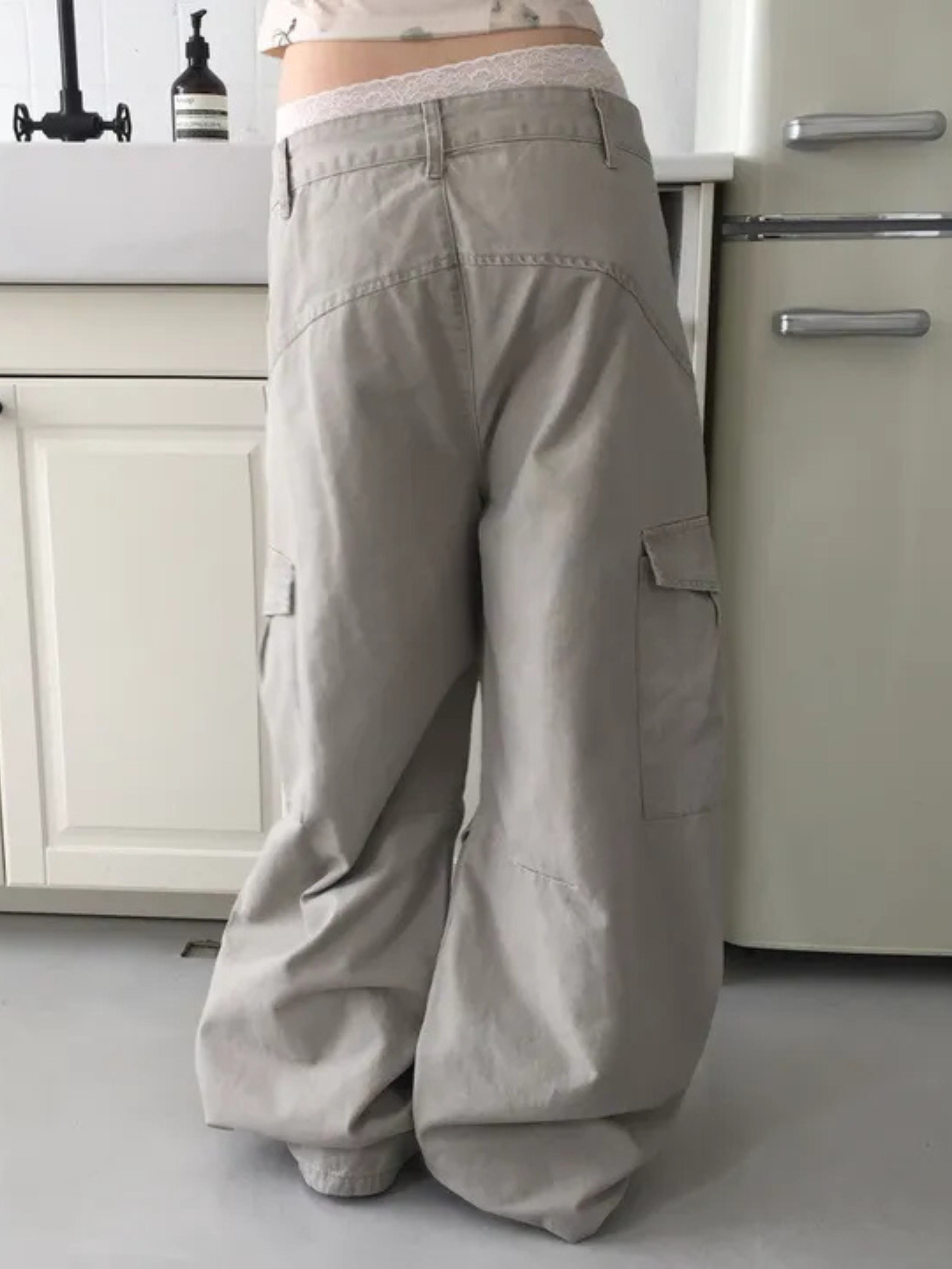Balloon Wide Cut Cargo Pants ｜復古低腰工裝寬褲