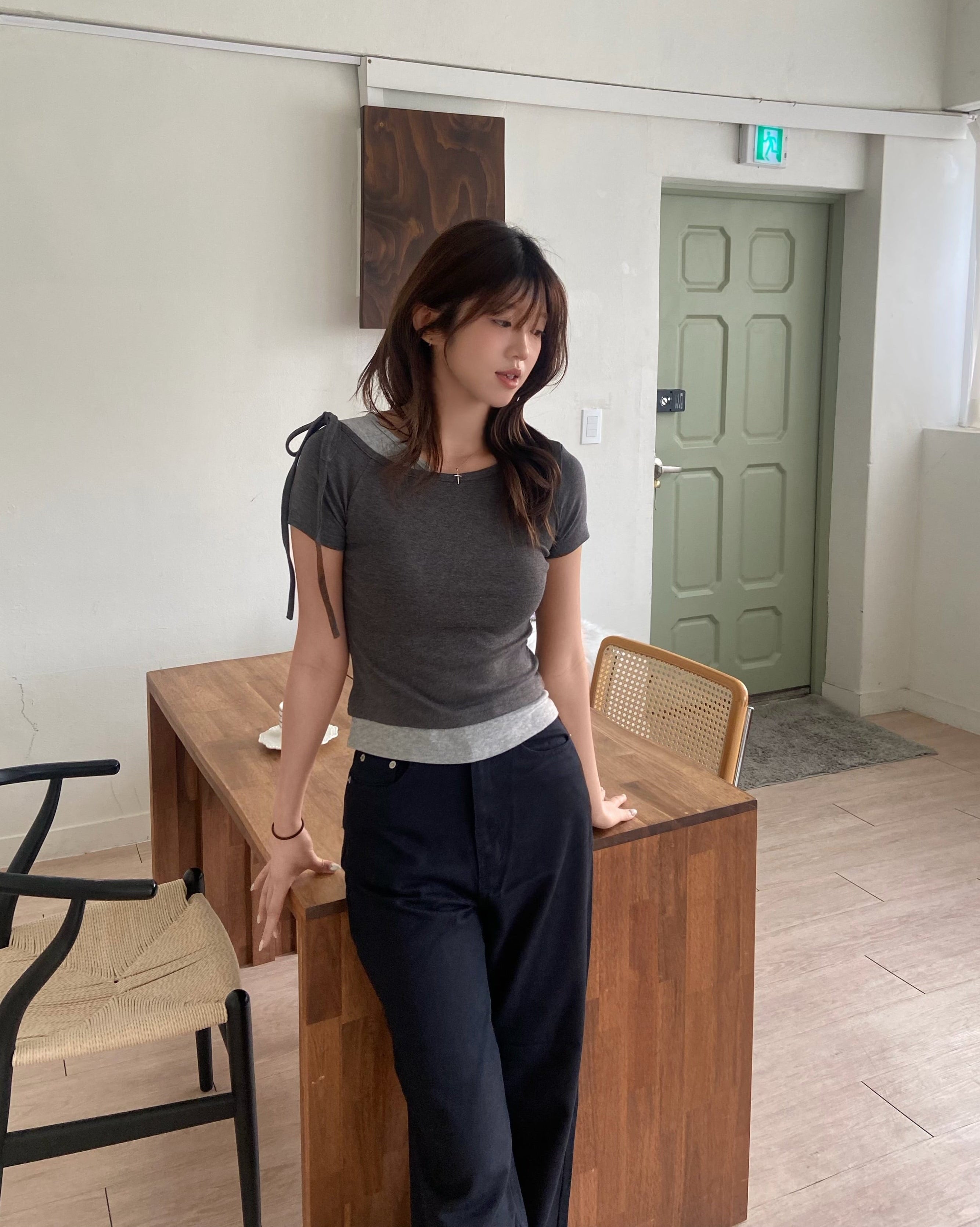 日常撞色拼接假兩件top Casual  Contrast Layered Bow Top