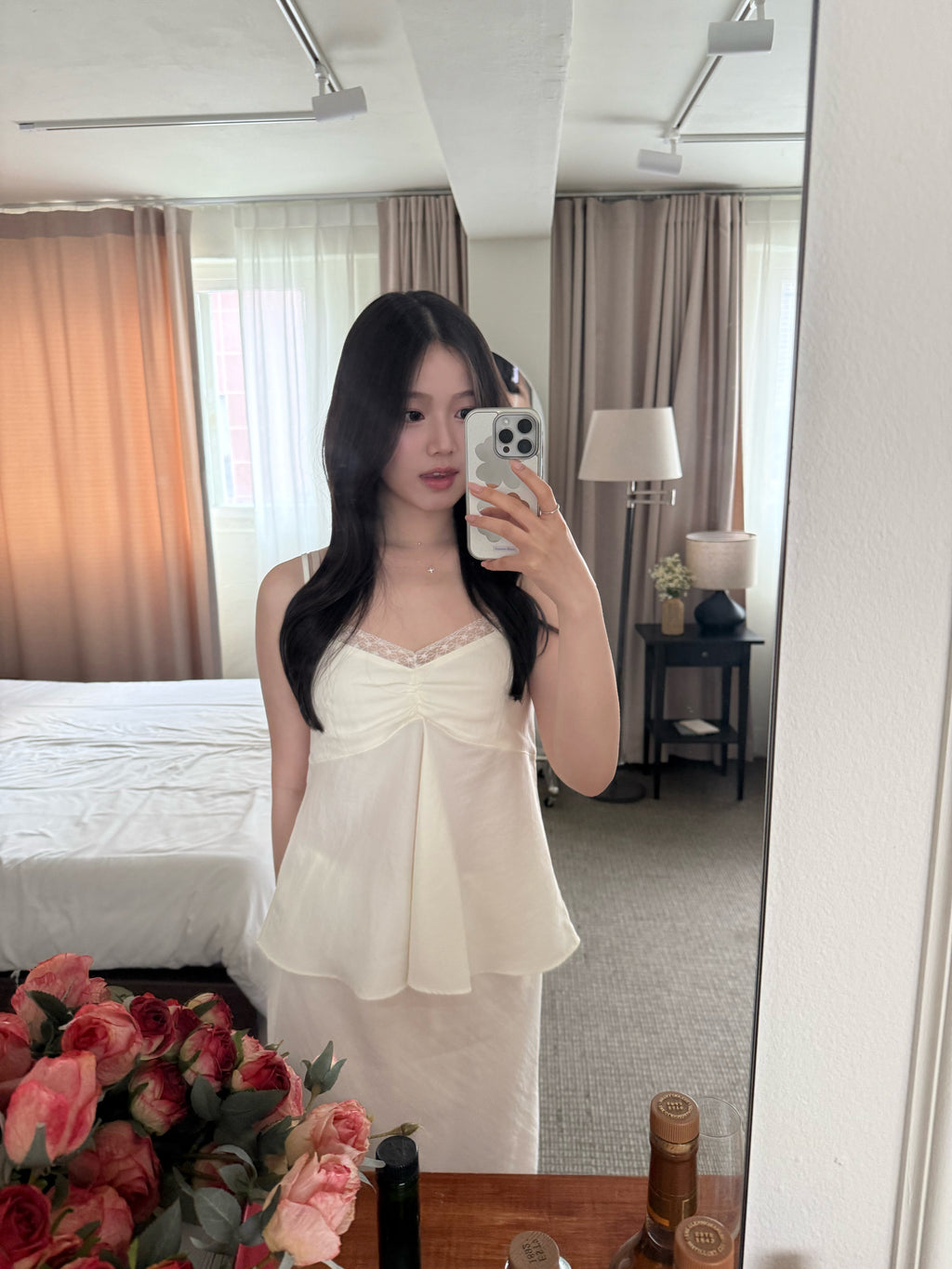 氣質溫柔lace背心長裙set | Pure White Lace Satin Two-piece Set