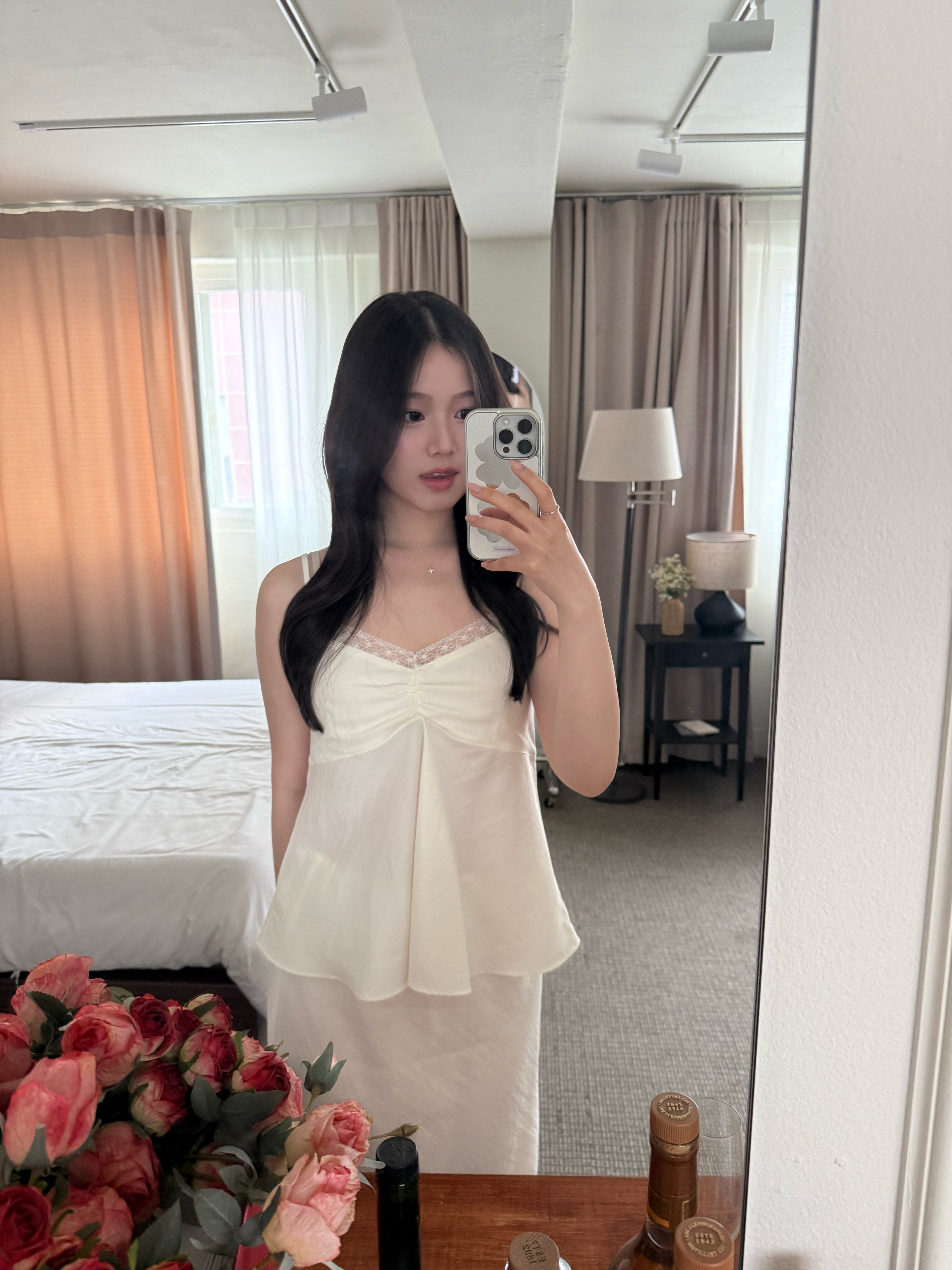 氣質溫柔lace背心長裙set | Pure White Lace Satin Two-piece Set