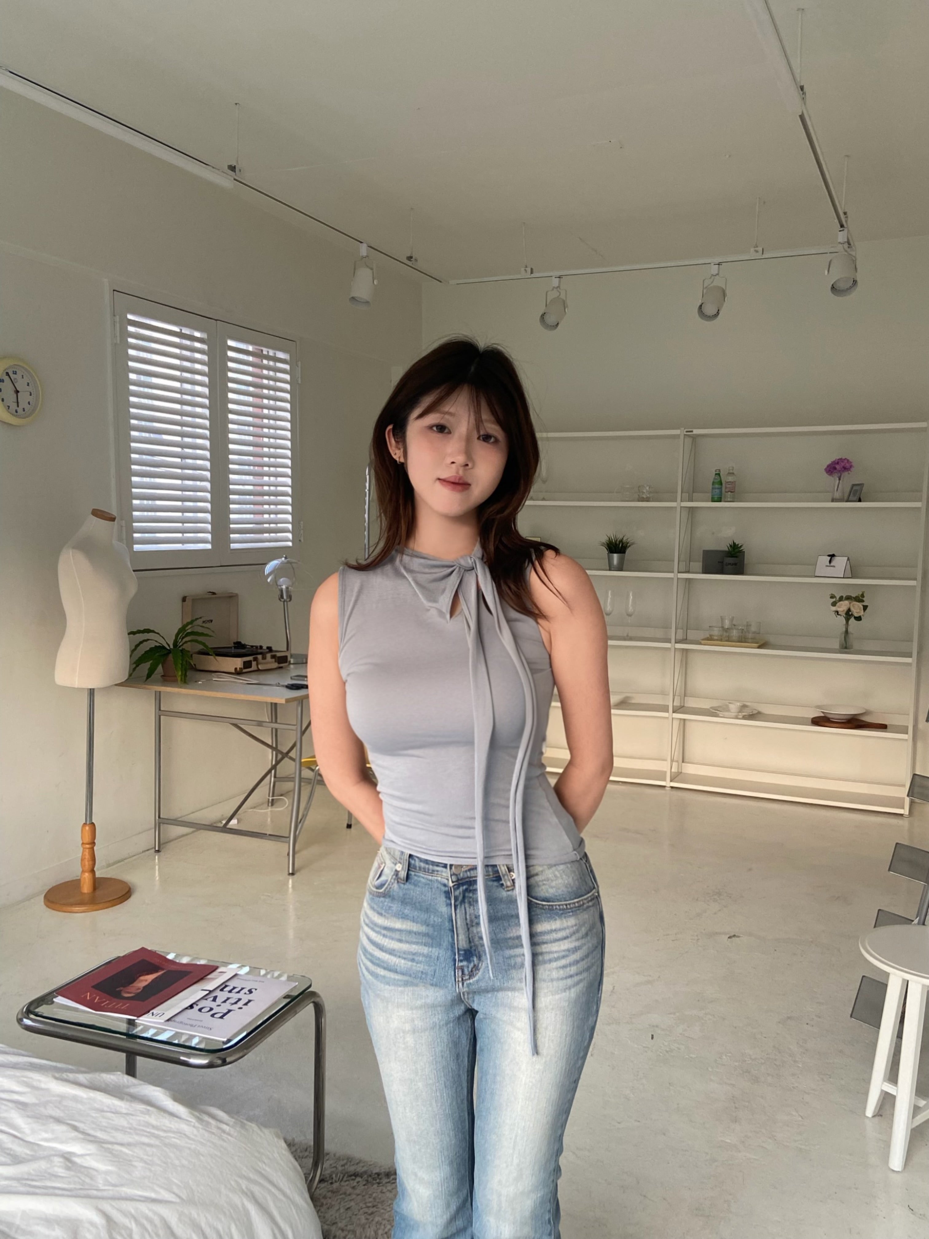 【設計感】不對稱圍巾綁帶背心 Scarf Detail Sleeveless Top