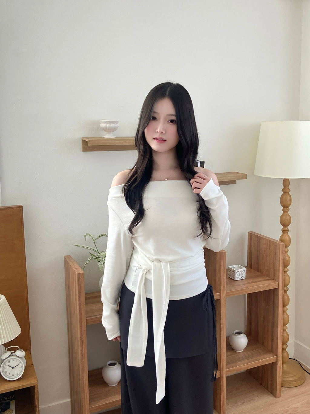 (店主自留!)一字膊垂墜綁帶收腰top Off- Shoulder Draped Tie-Detail Top