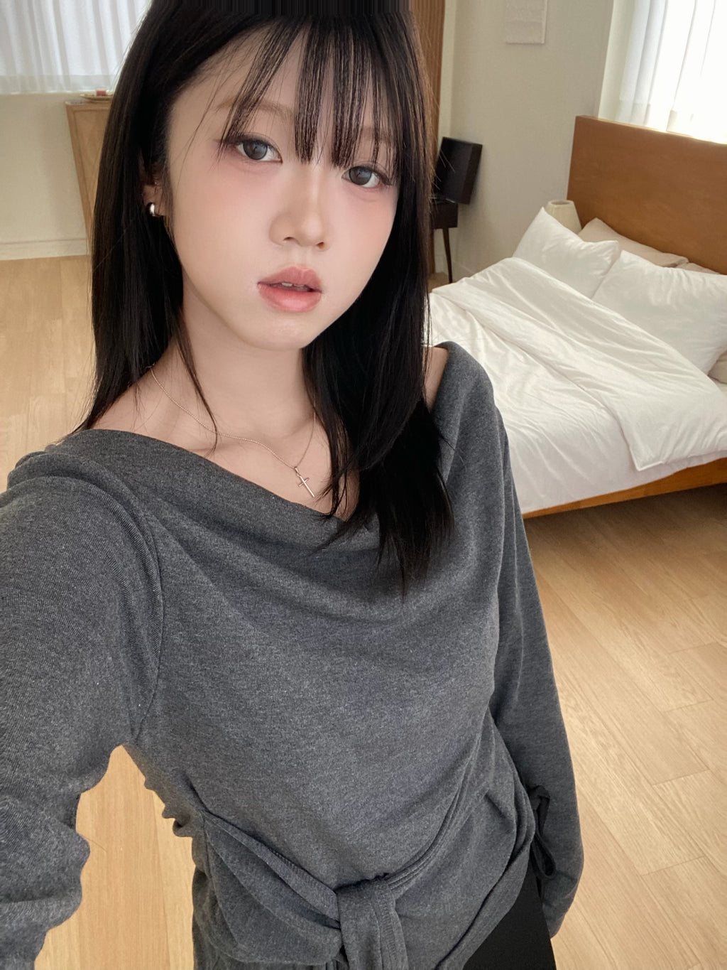 (店主自留!)一字膊垂墜綁帶收腰top Off- Shoulder Draped Tie-Detail Top