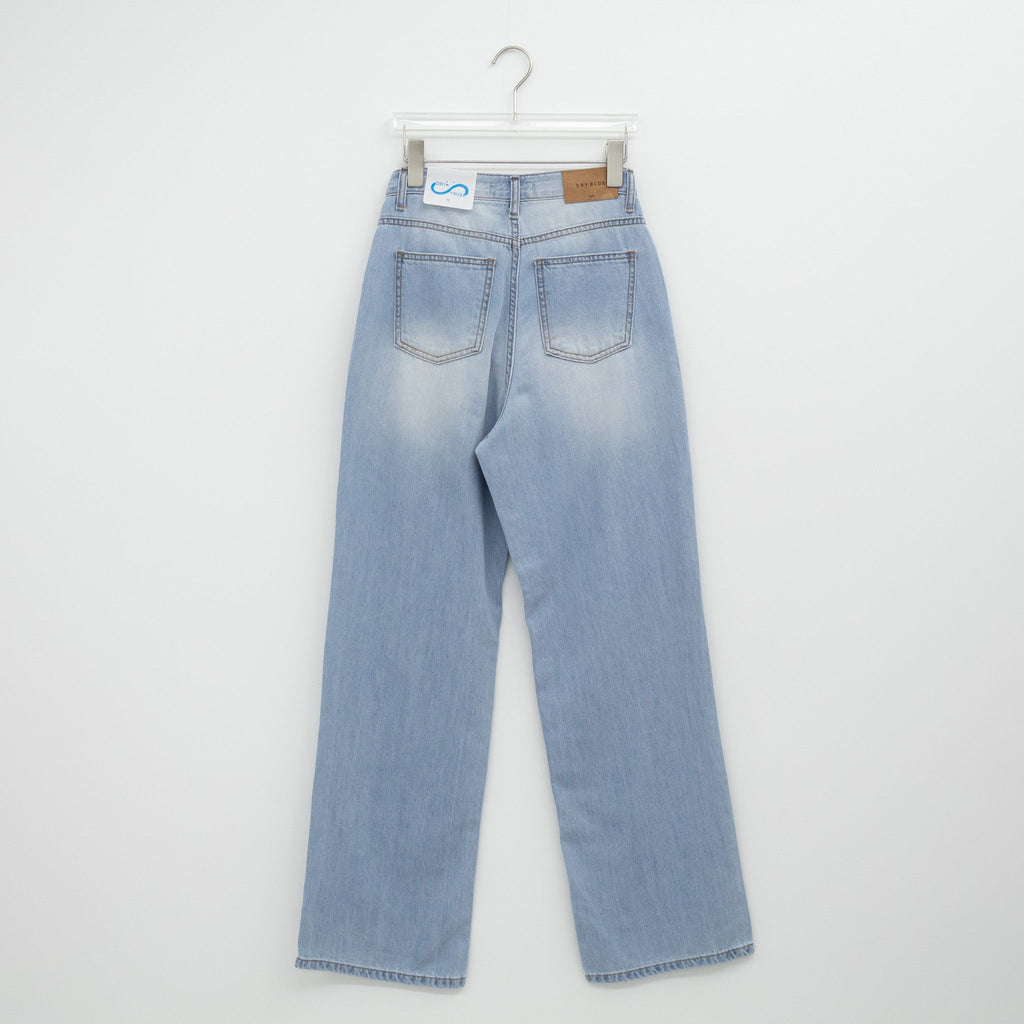 (春夏必備!!) 高腰淺藍直筒薄身牛仔褲 High-Waist Light Blue Straight Jeans