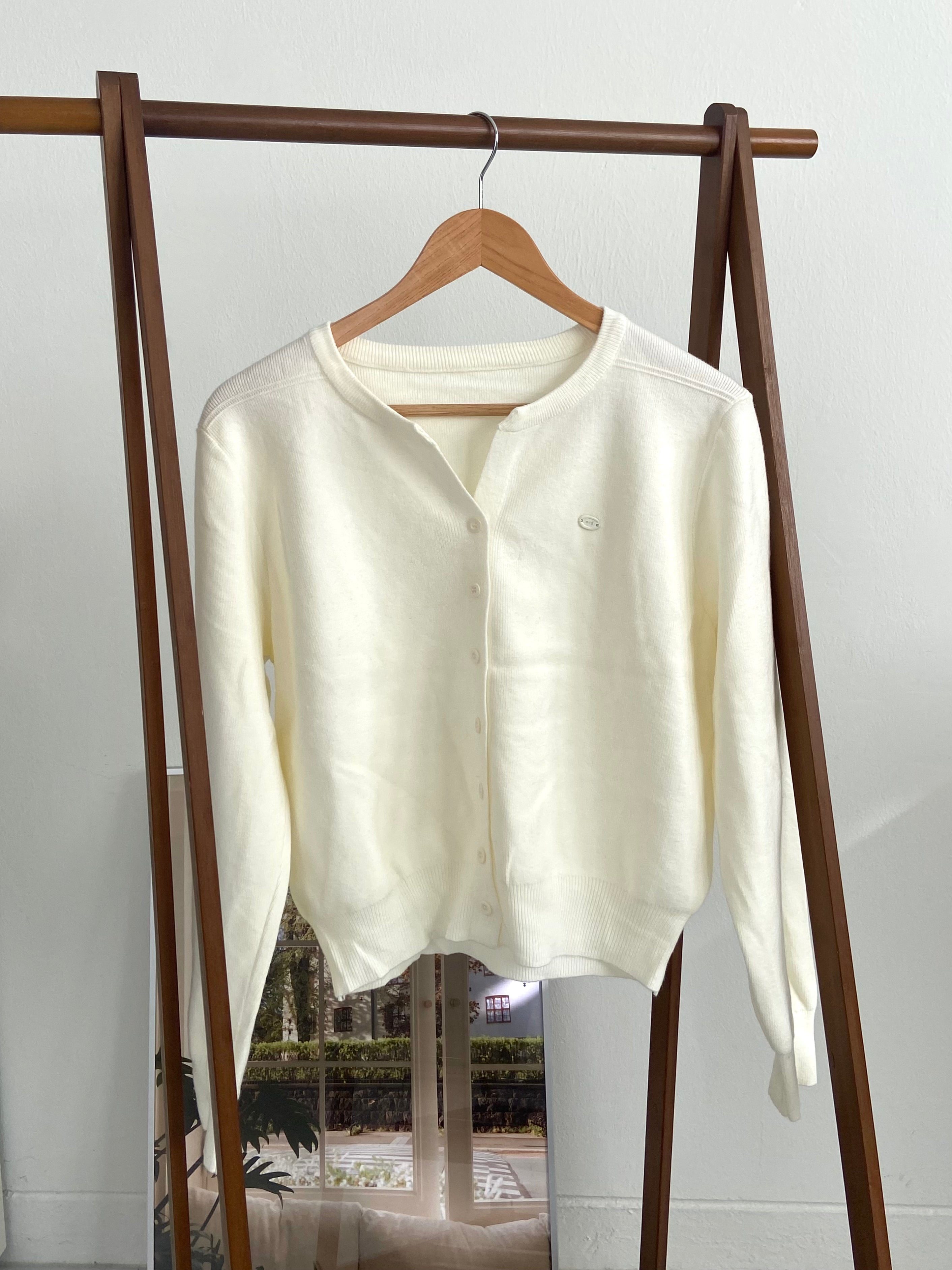 小 Logo 圓領針織上衣 Signet Daily Knit Cardigan