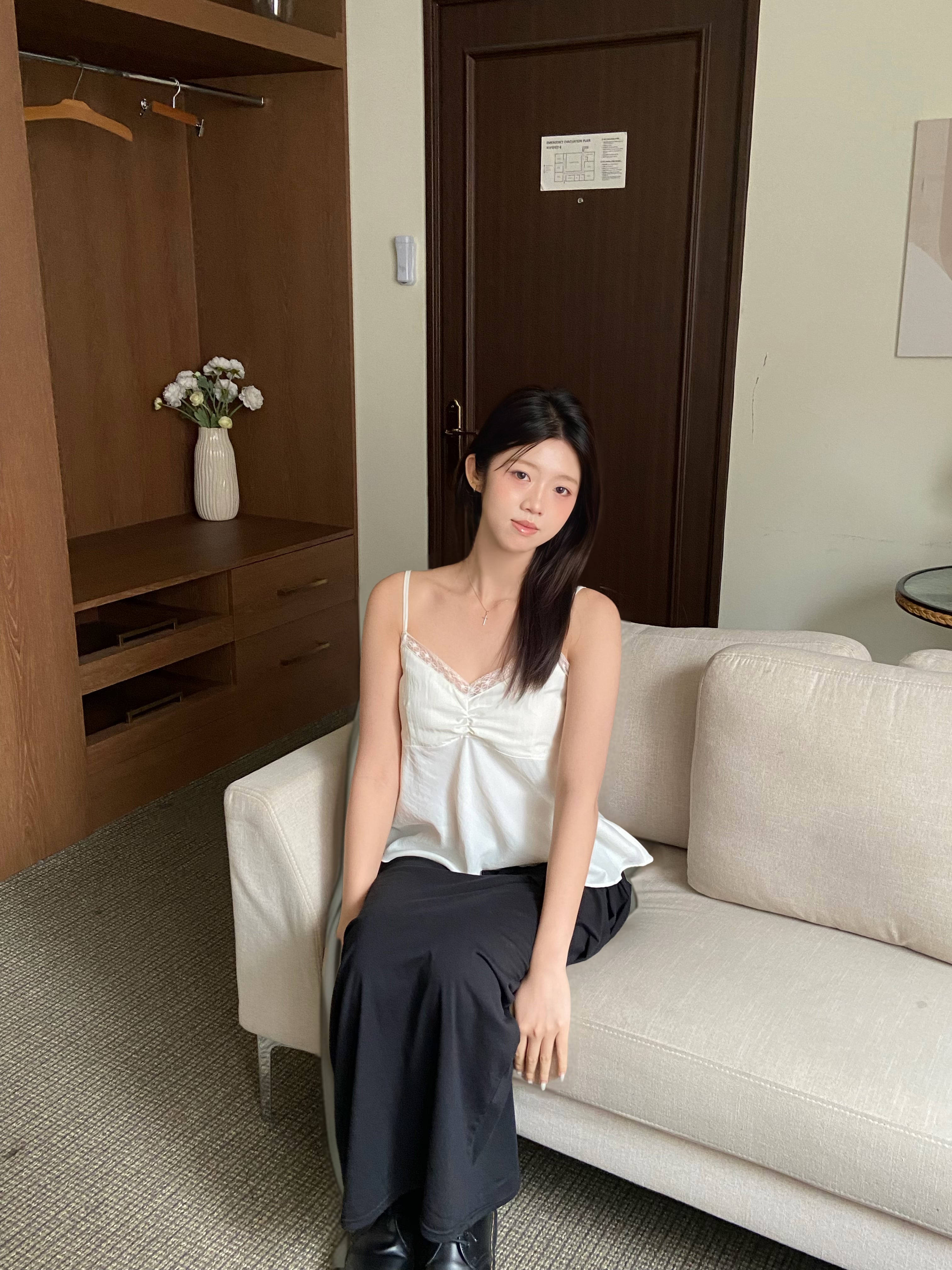 氣質溫柔lace背心長裙set | Pure White Lace Satin Two-piece Set