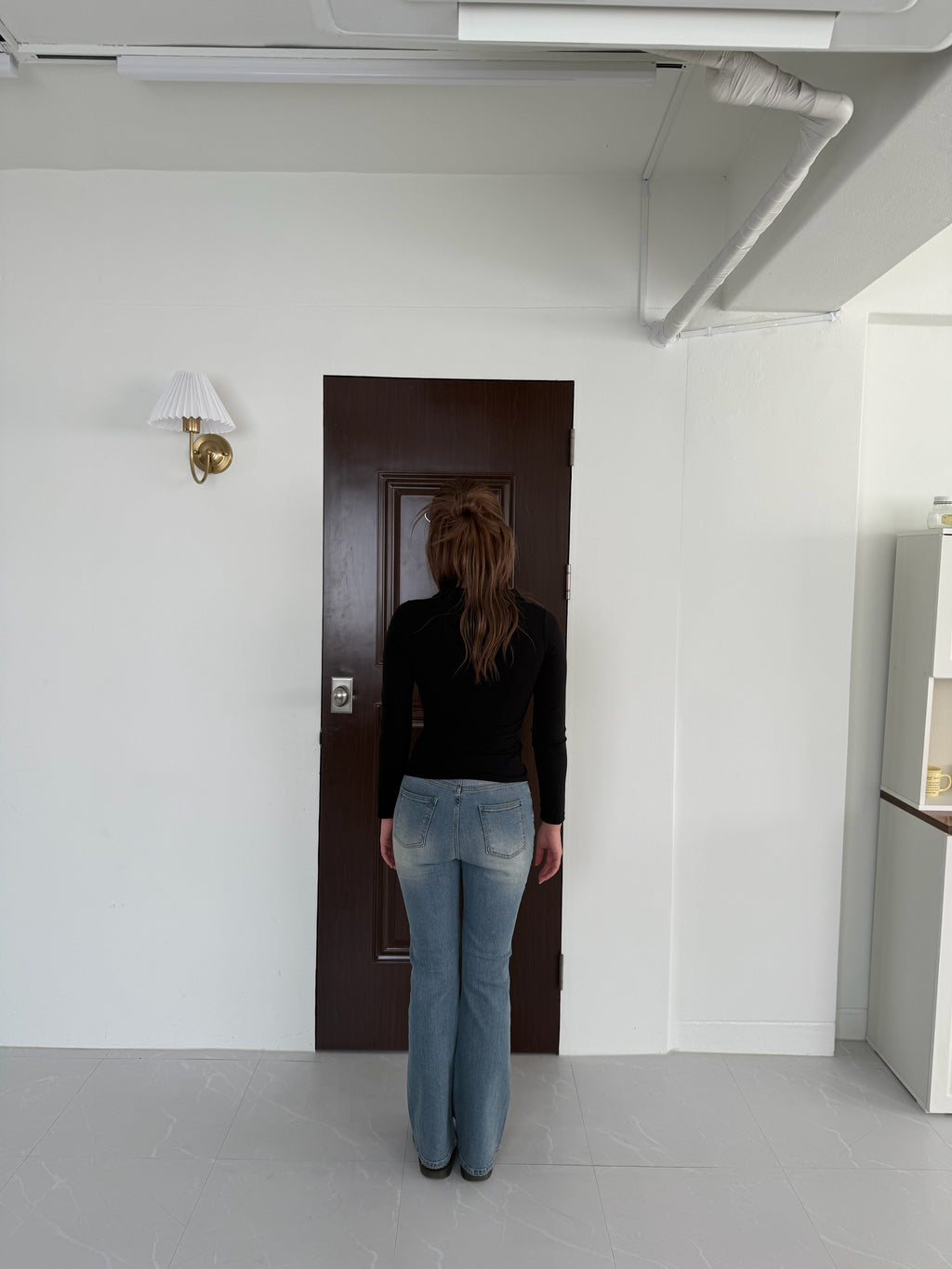 修身翻領長袖上衣 Slim-Fit Collared Long Sleeve Top