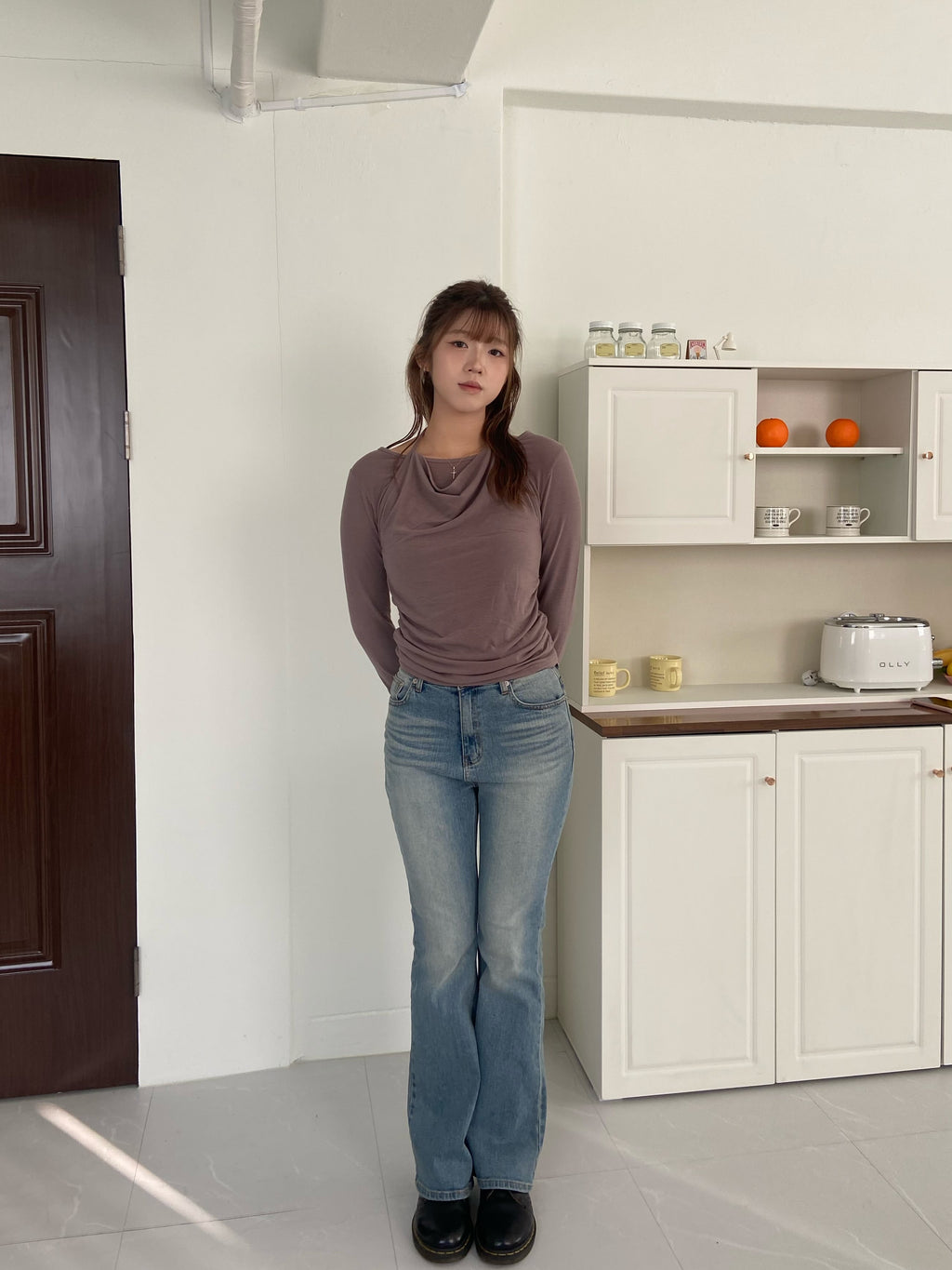 復古中淺藍微喇叭牛仔褲 Vintage Light Blue Mini Flared Jeans