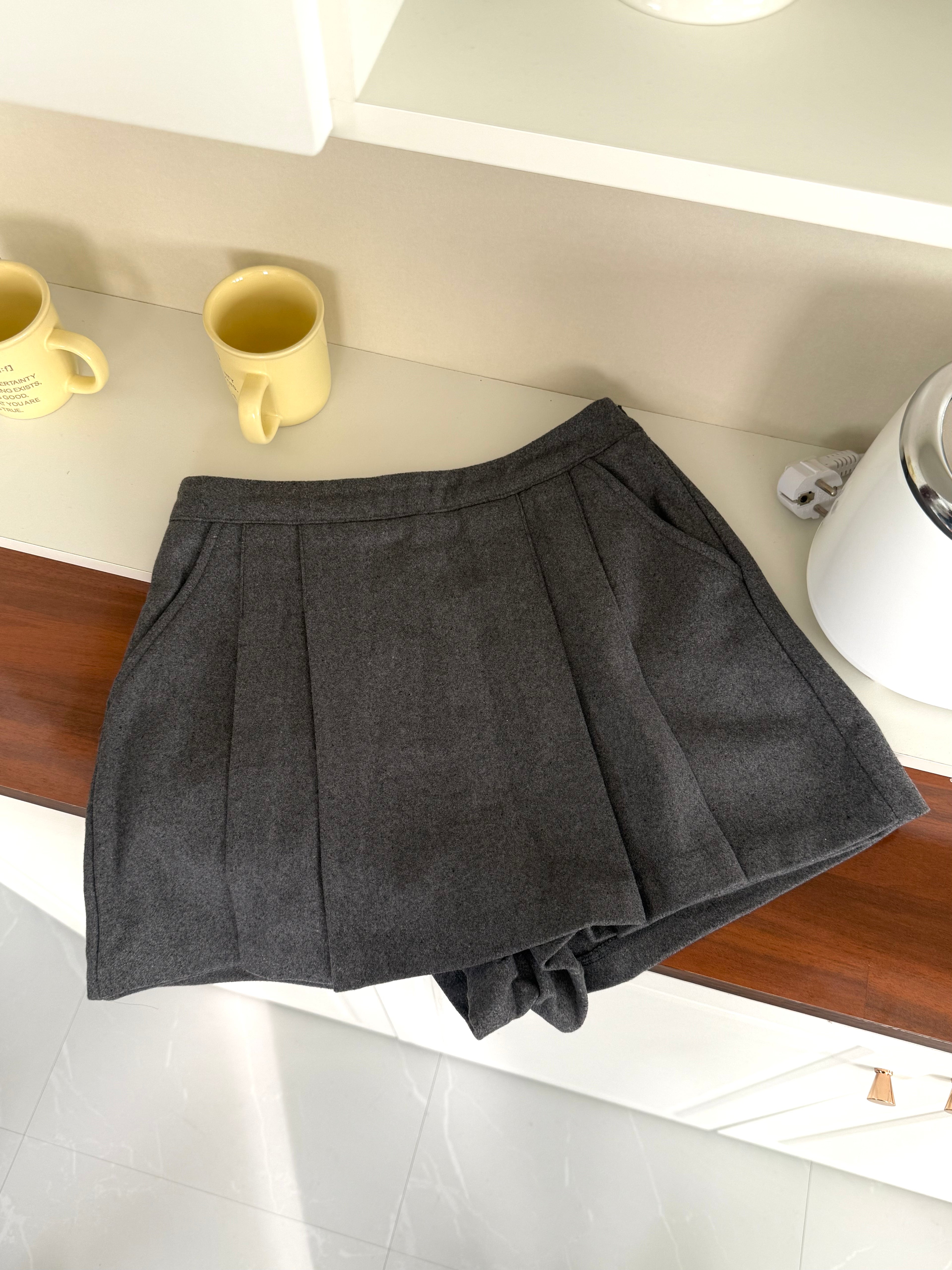 韓系百褶裙褲 Woolen Pleated Skirt-Pants