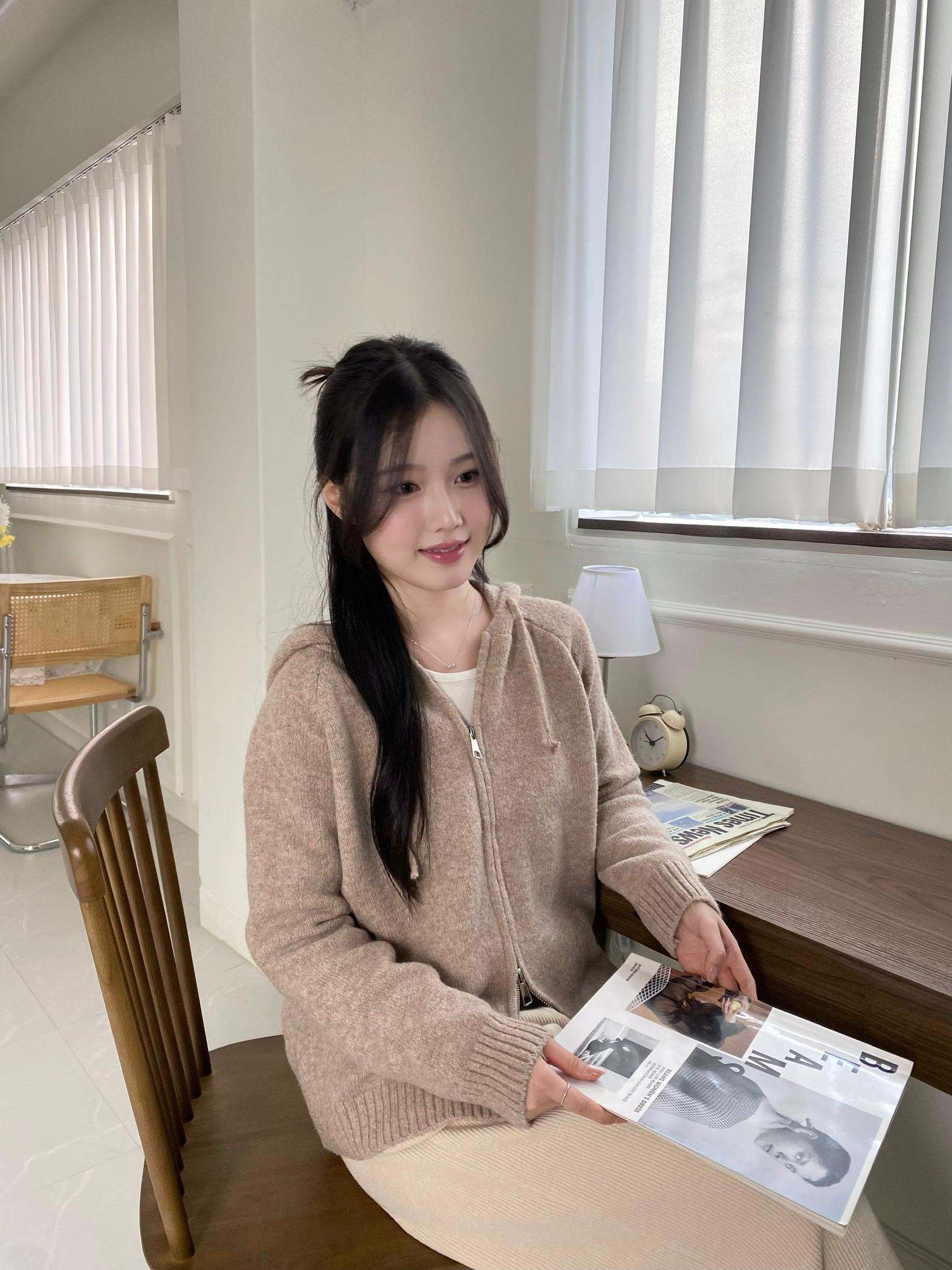 Two-way 雙向拉鏈針織外套 Two-Way Zip Knit Cardigan