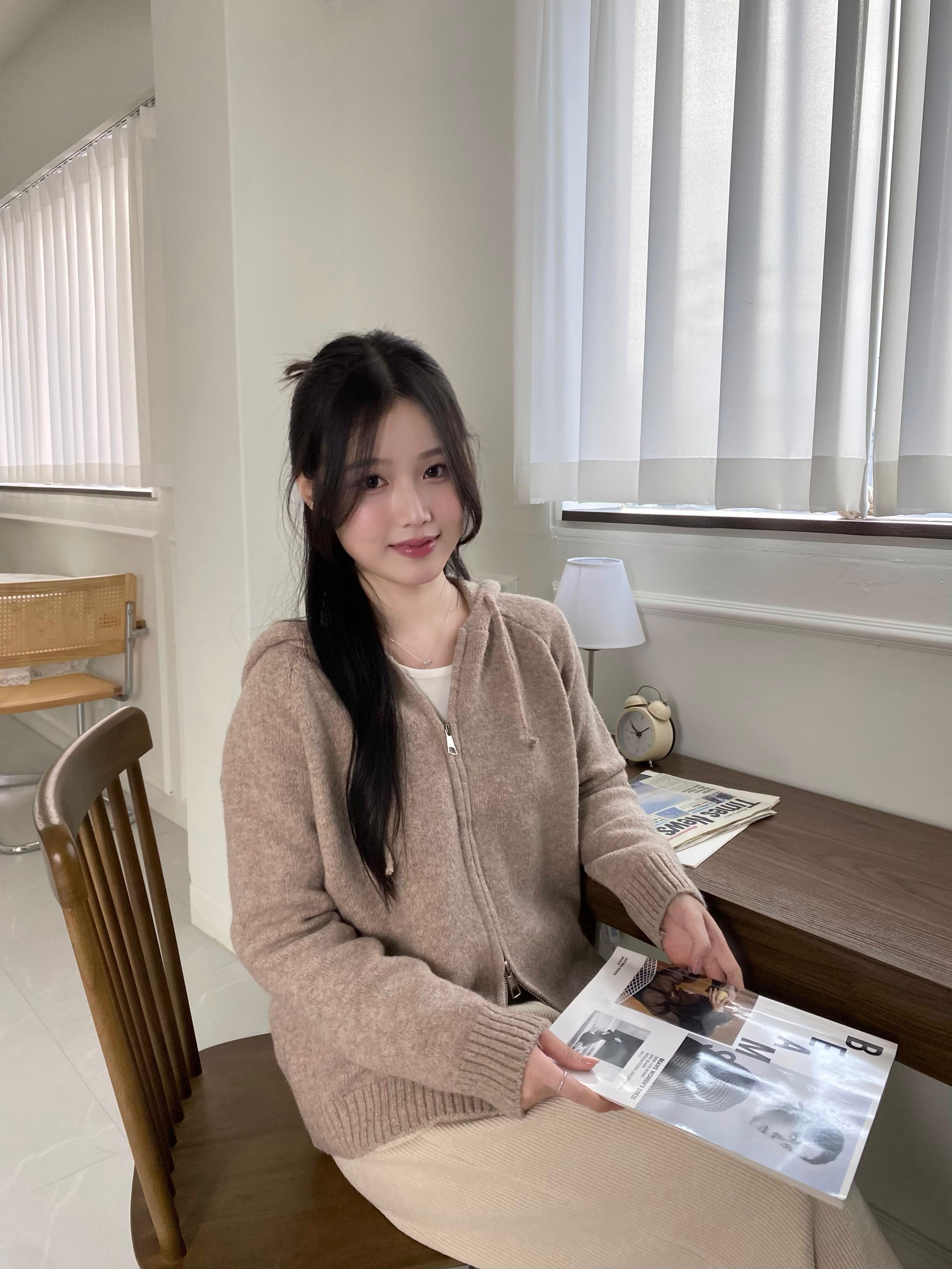 Two-way 雙向拉鏈針織外套 Two-Way Zip Knit Cardigan