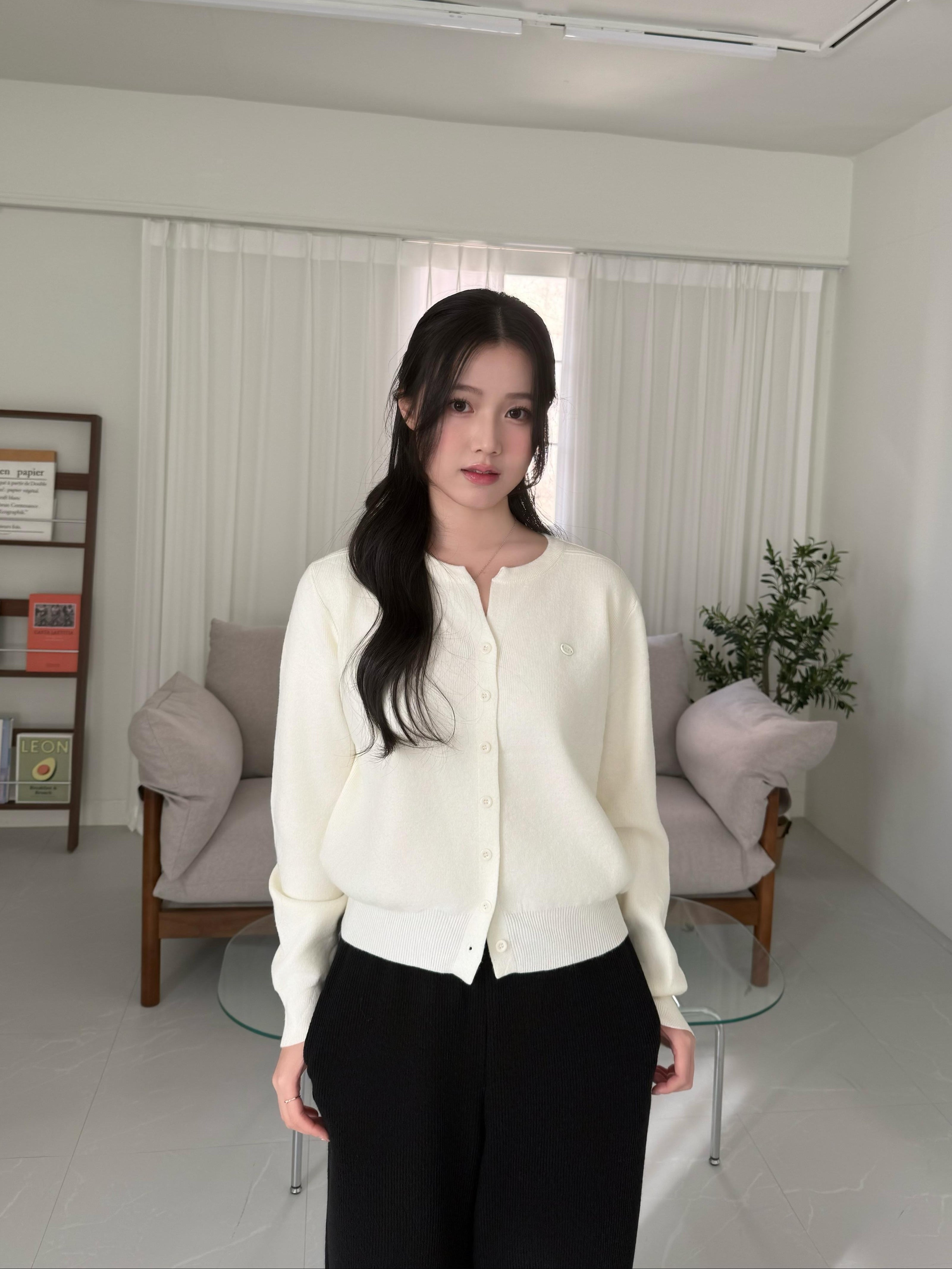 小 Logo 圓領針織上衣 Signet Daily Knit Cardigan