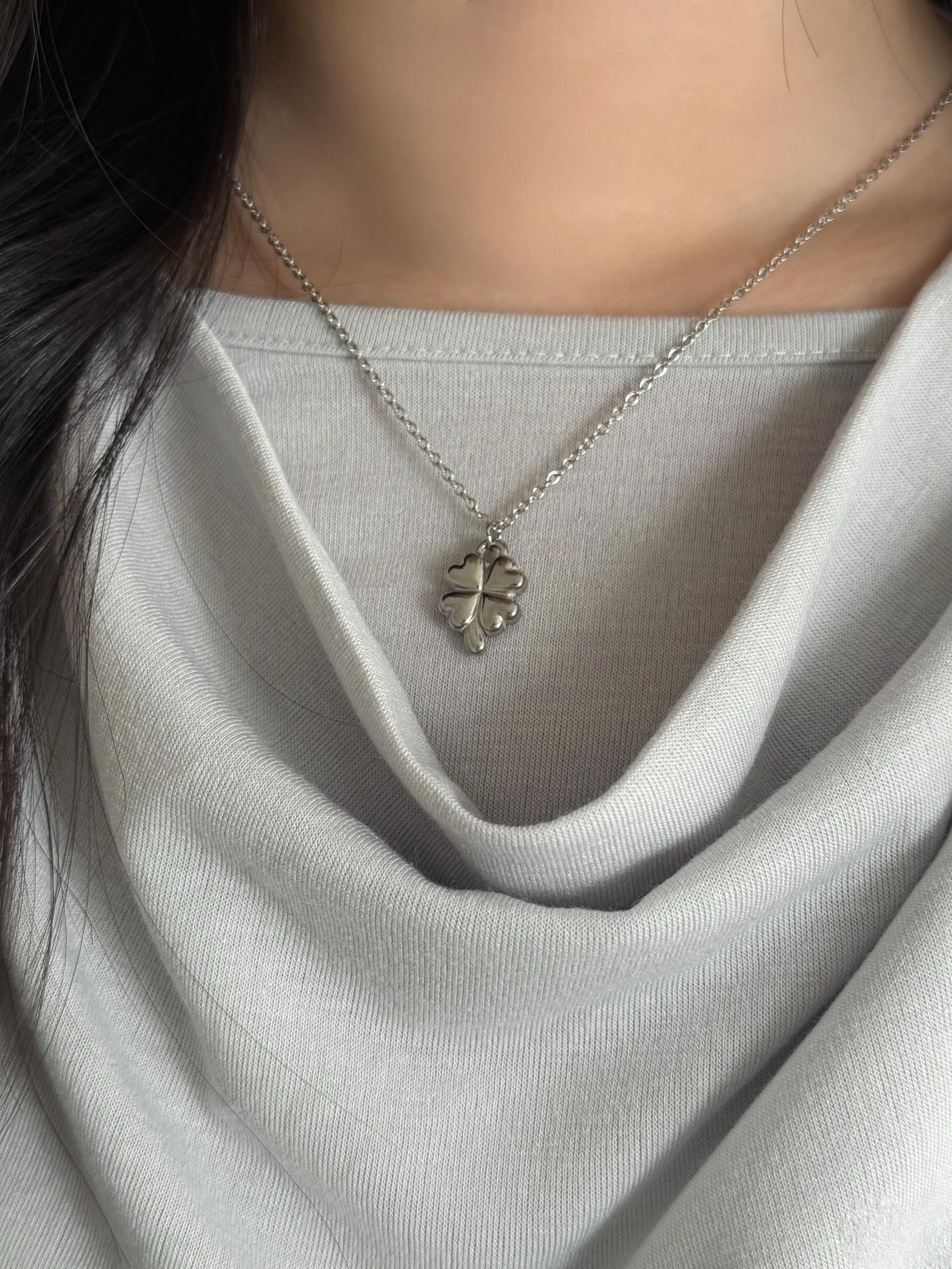 [選購任何貨品，即可以 HKD 38 換購] 幸運四葉草頸鏈 clovery.mood Clover Necklace