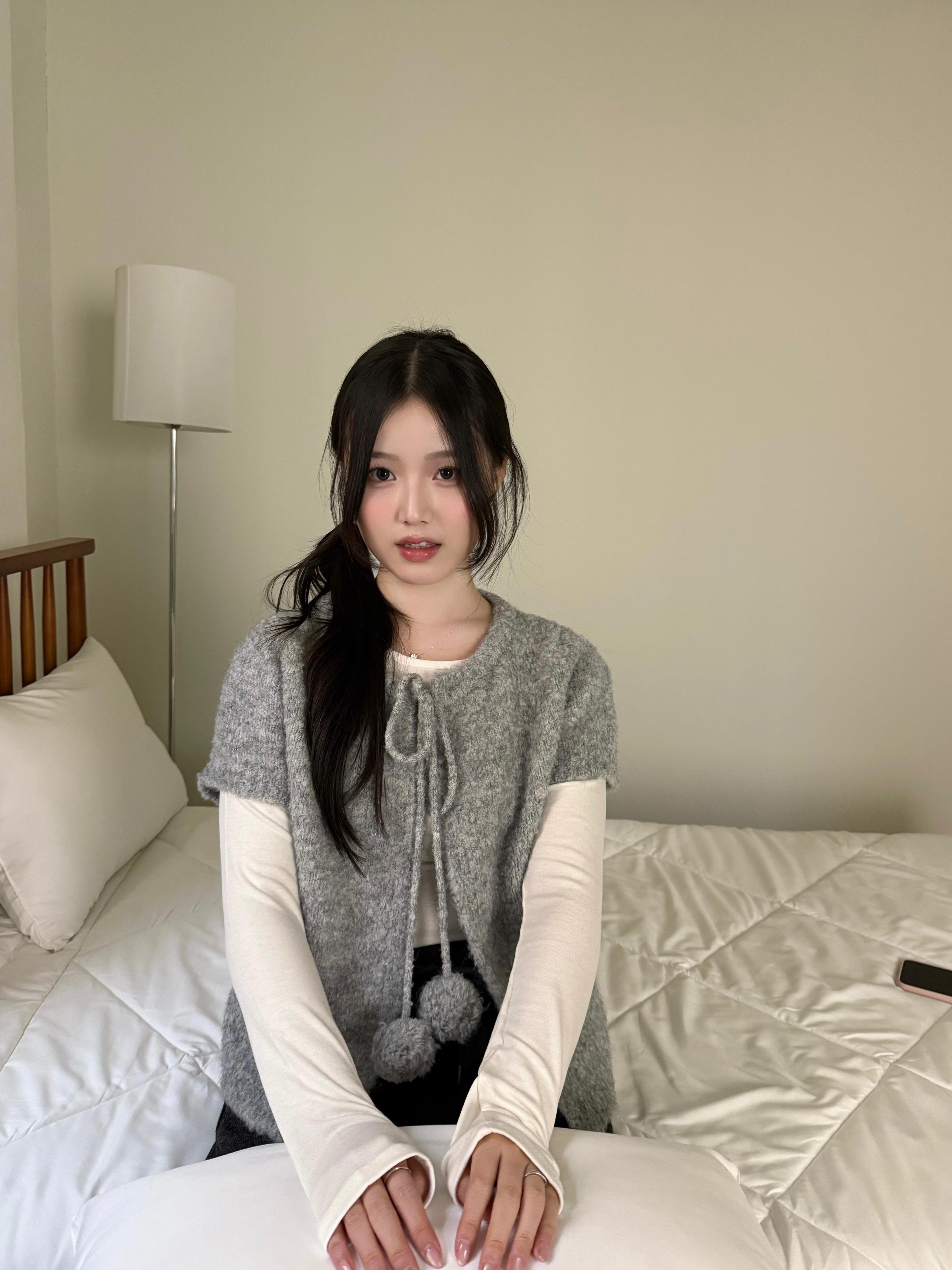 Clovery 波波綁帶針織短袖 Clovery Bobble Tie Knit Top