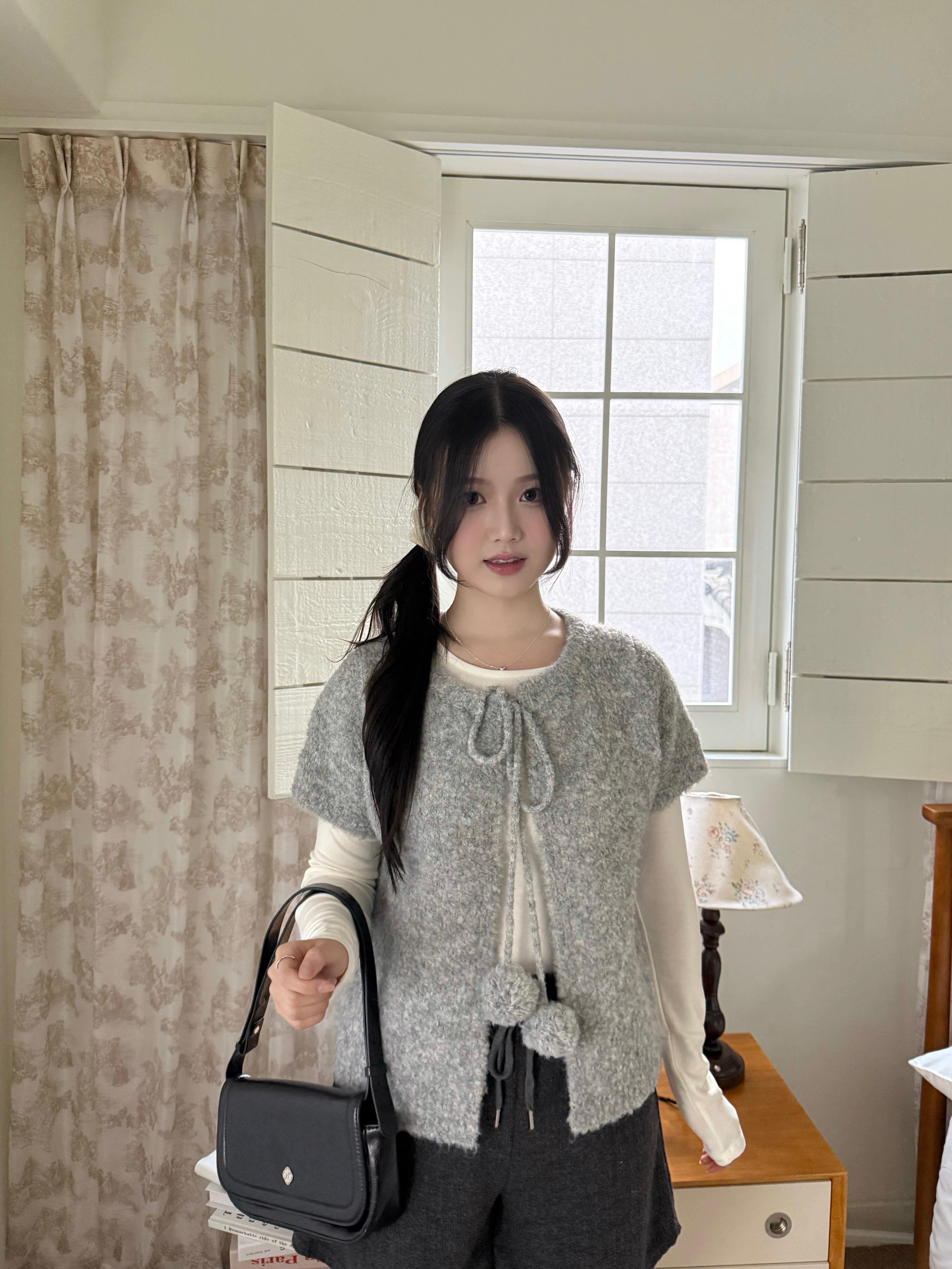 Clovery 波波綁帶針織短袖 Clovery Bobble Tie Knit Top